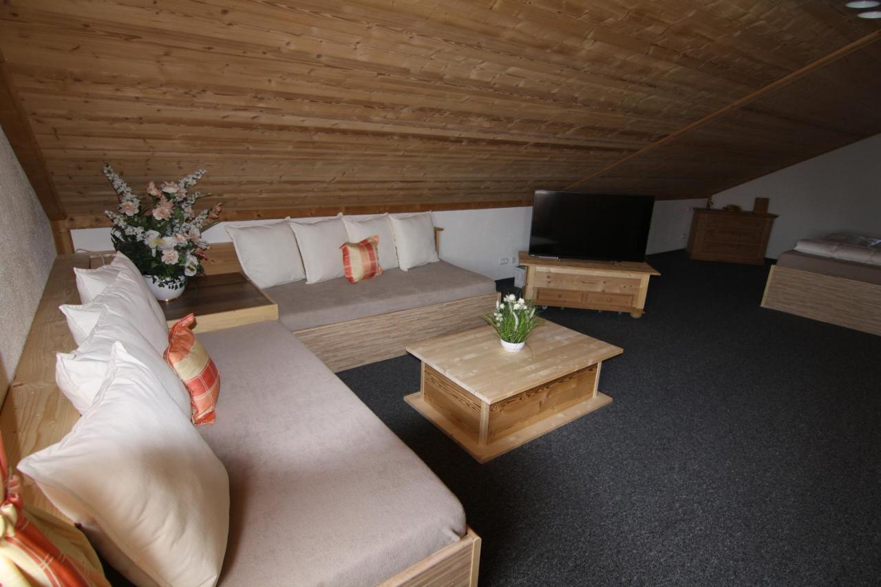 Hotel Seidl Strasslach-Dingharting Bagian luar foto